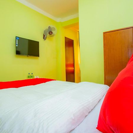 Oyo 589 Hotel Trimurti Kathmandu Exterior photo